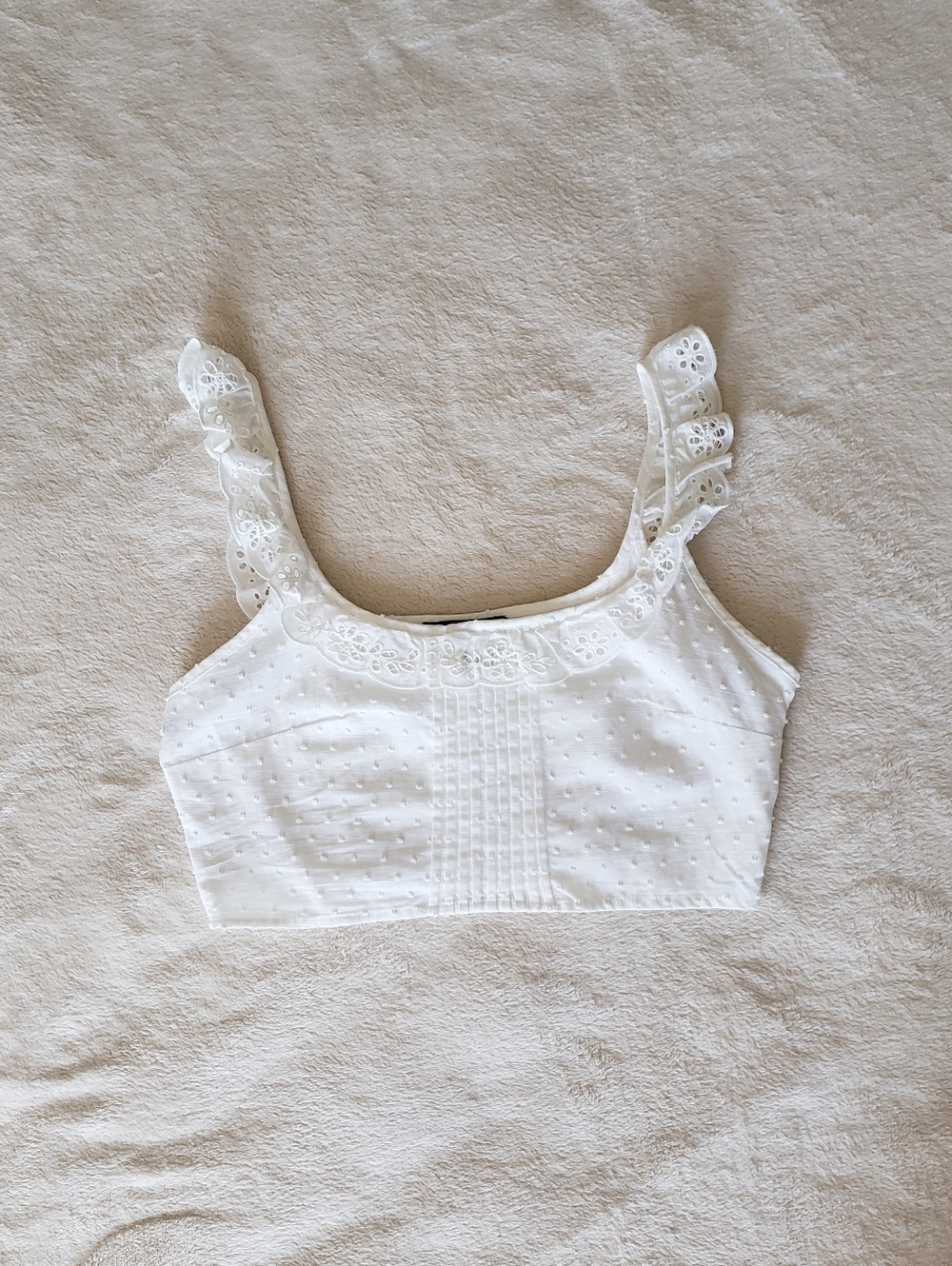 FOREVER 21 Medium White Lace Bra Crop Top